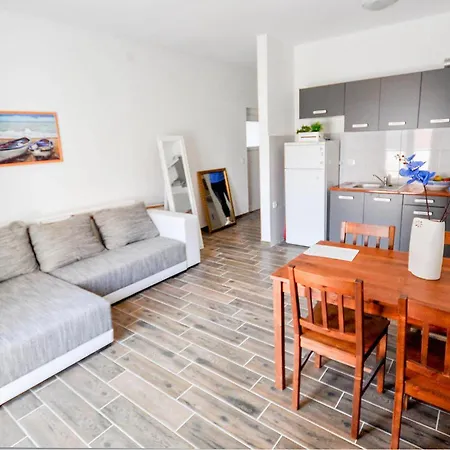 Apartment Lovely In Novigrad Novigrad Istria