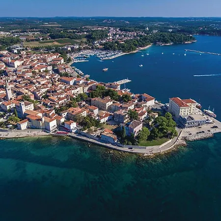 Awesome In Novigrad With Swimming Pool Апартаменты *
