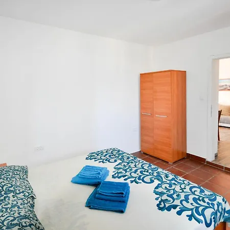 Apartment Lovely In Novigrad Novigrad Istria